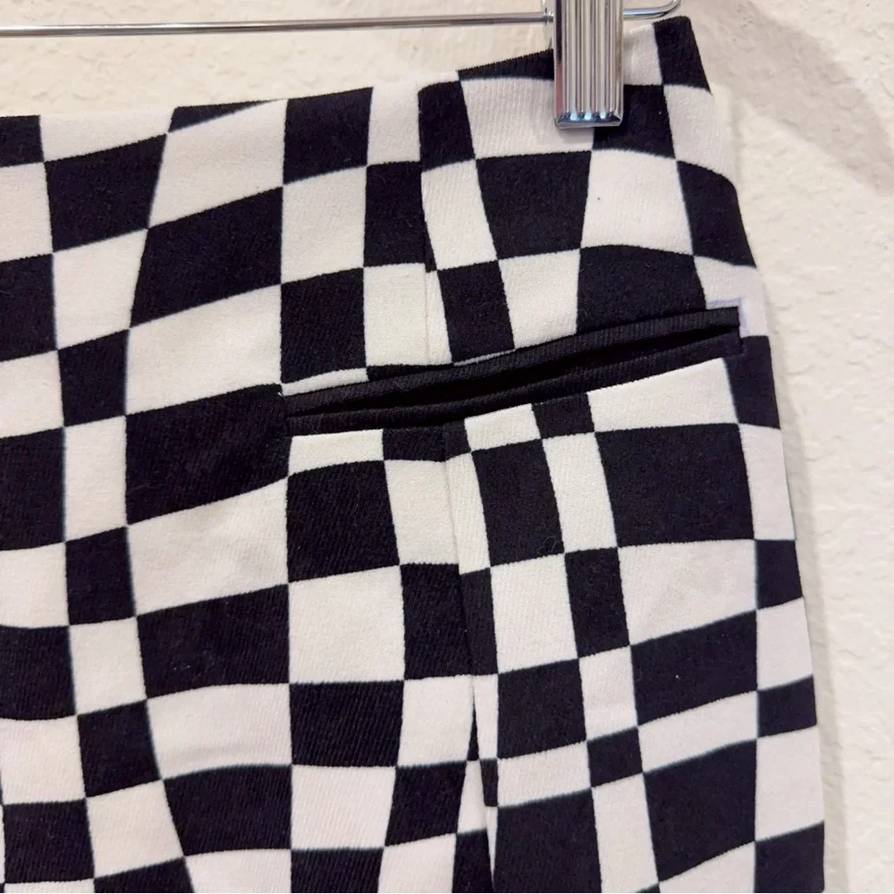 J.ING Black White Mini Skirt Size M NWT - Picture 3 of 7